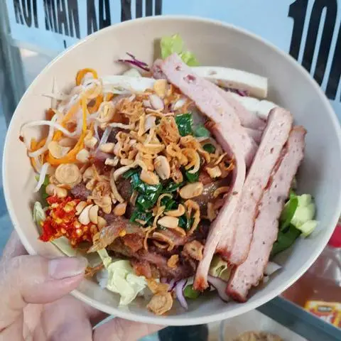 Hình ảnh Xôi Gà 31 - Bún Xào, Bún Thịt Nướng & Bánh Mì - Đường Số 8 