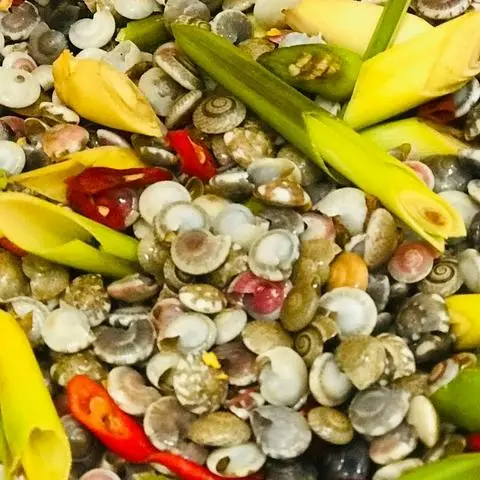 Hình ảnh Ăn Vặt Bé Dâu - Ốc & Sữa Hạt - Thạnh Xuân 21