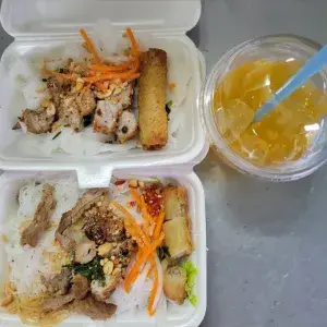 Hình ảnh Combo bánh hỏi thập cẩm - bún thịt nướng thập cẩm - 1 tắc đường