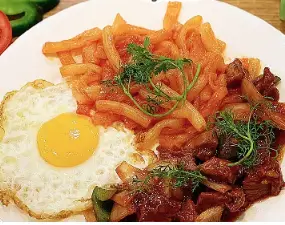 Hình ảnh Nui xào bò trứng