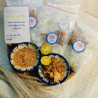 Hình ảnh Bánh tráng muối nhuyễn hành phi