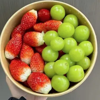 Hình ảnh Dâu tây - nho