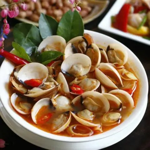 Hình ảnh Ốc Nị - Trịnh Thị Miếng