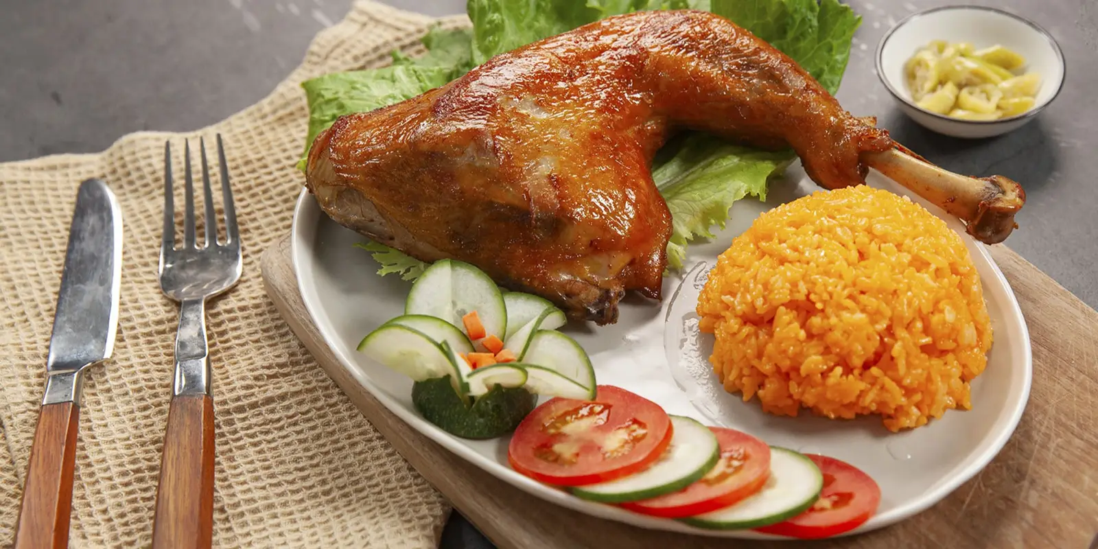 Hình ảnh Cơm Gà Xối Mỡ Mr Thăng - Trần Tấn