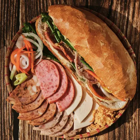 Hình ảnh Bánh Mì Sì Gòn - Đồng Đen