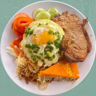 Hình ảnh Cơm tấm sườn bì chả trứng