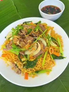 Hình ảnh Mì xào bò
