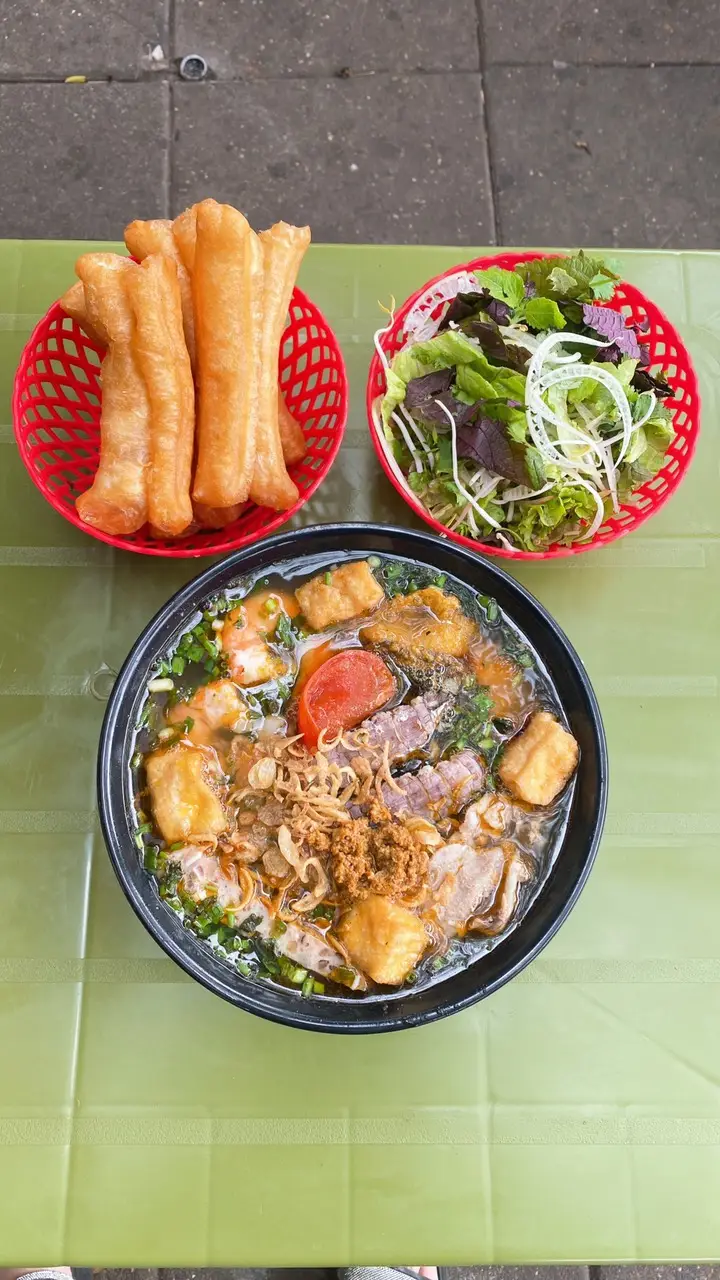 Hình ảnh Bún riêu Thập cẩm đặc biệt