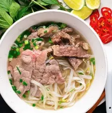 Hình ảnh Phở bò chín