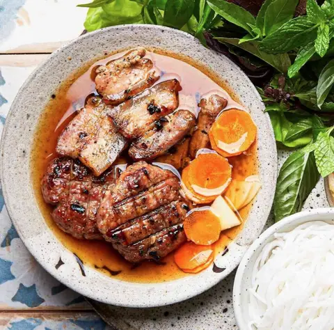 Hình ảnh Bún Chả Hà Nội Hoàng Minh - Hồng Lạc