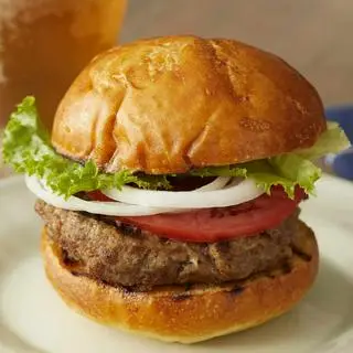 Hình ảnh Burger Thịt thăn bò