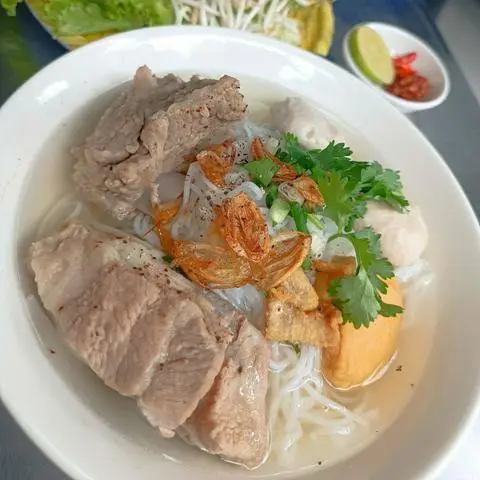 Hình ảnh Bún Mọc Cô Long - Đỗ Tấn Phong