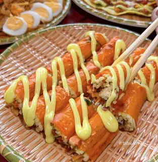 Hình ảnh Bánh tráng cuộn sốt bơ