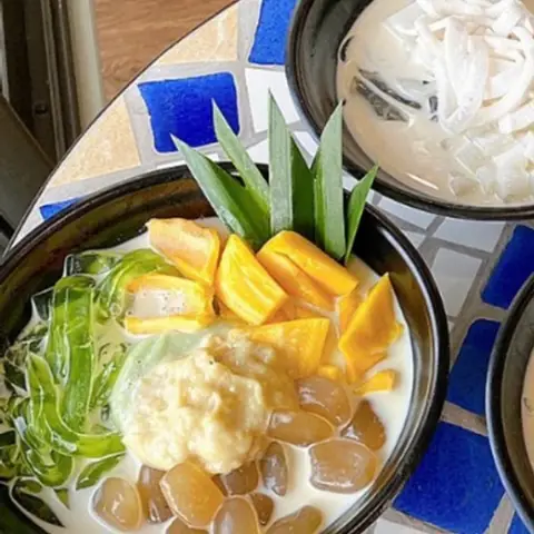 Hình ảnh Cô Ba Hà - Chè Thốt Nốt - Dương Quảng Hàm