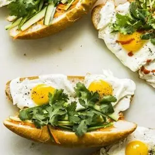Hình ảnh Bánh mì ốp la