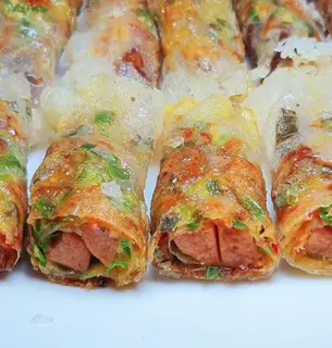 Hình ảnh Bánh Tráng Cuốn Chiên Chấm Mắm Me