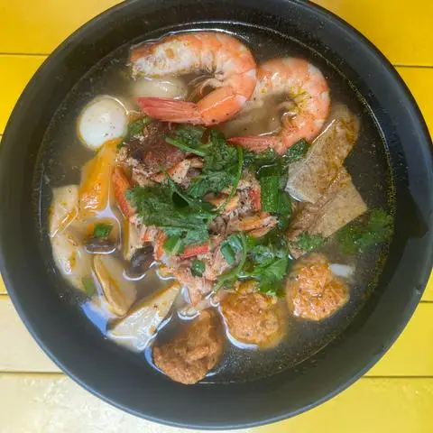 Hình ảnh Bánh Canh Cua Chả Cua Bột Xắt Huế Làng La Vân - Thi Sách