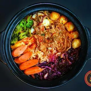 Hình ảnh Mì Kim Chi Bò
