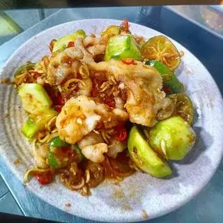 Hình ảnh Chân gà sốt thái