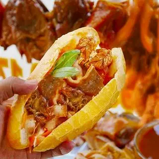 Hình ảnh Bánh mì phá lấu