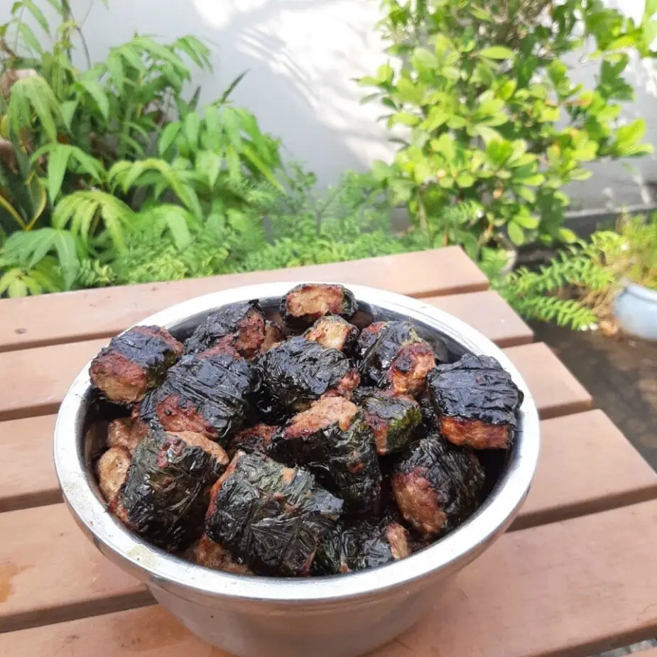 Hình ảnh Bún chả Hà Nội - Phần có chả xương sông