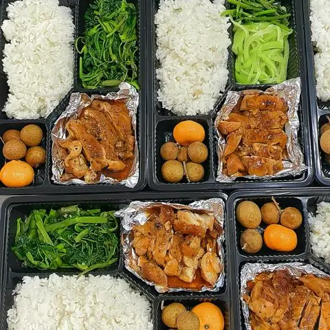 Hình ảnh Bếp Nhà 2 Chị Em - Nguyễn Ảnh Thủ