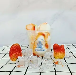 Hình ảnh Sữa Chua Cam Đào Dâu Tây