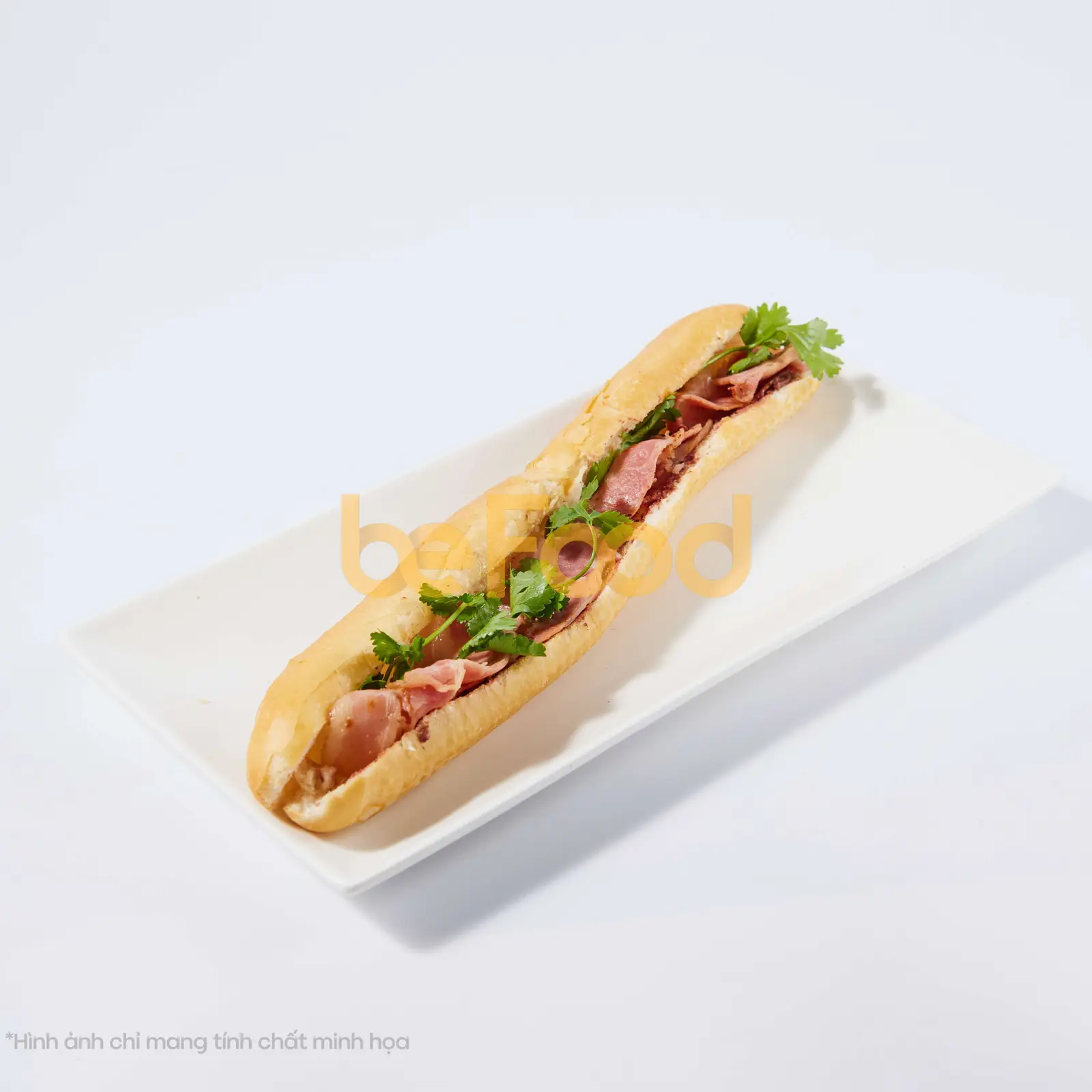 Hình ảnh Bánh mì que chả lụa