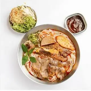 Hình ảnh Bún tái - gân - chả