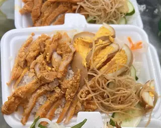 Hình ảnh Cơm tấm thịt khìa - trứng kho