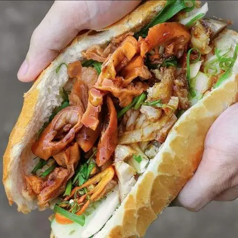 Hình ảnh Lò Bánh Mì Sáu Mập - Nguyễn Thị Thập
