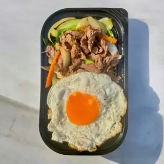 Hình ảnh Mì xào bò trứng