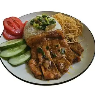 Hình ảnh Cơm sườn bì chả