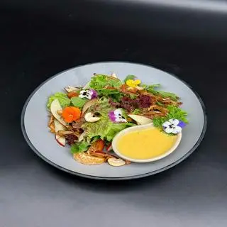 Hình ảnh Salad nhiệt đới