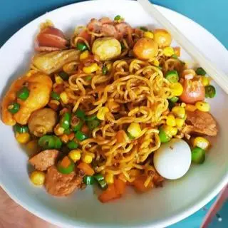 Hình ảnh Mì trộn Indomie thập cẩm vừa 01