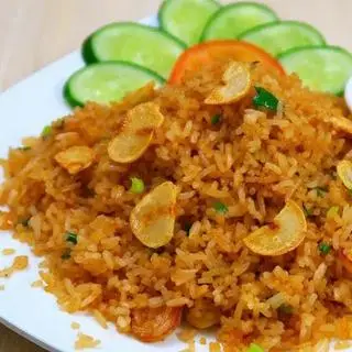 Hình ảnh Cơm chiên cháy tỏi phi giòn