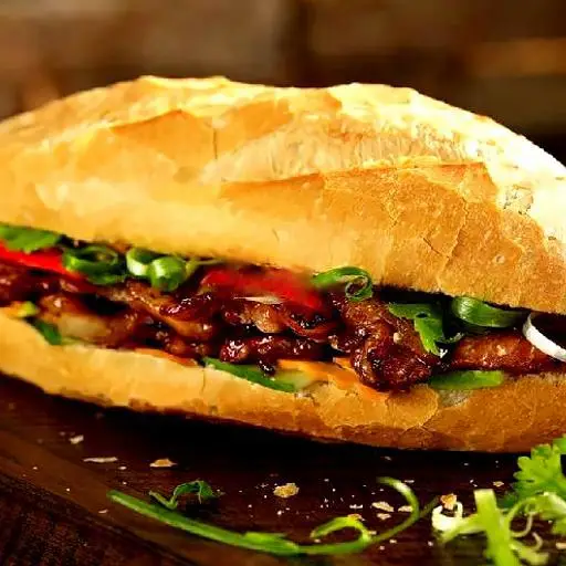 Hình ảnh Bánh mì chị Dậu