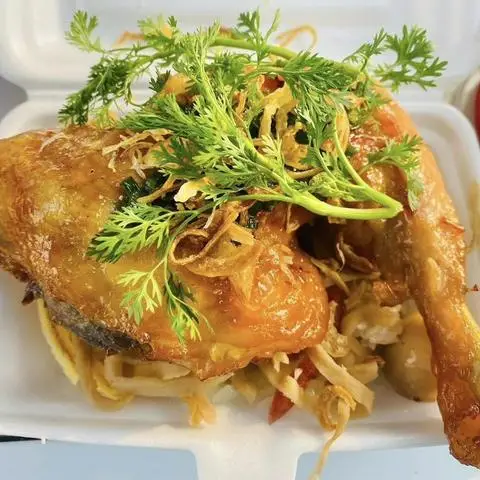 Hình ảnh Xôi Phương Anh - Xôi Gà, Xá Xíu & Thập Cẩm - Nguyễn Hậu