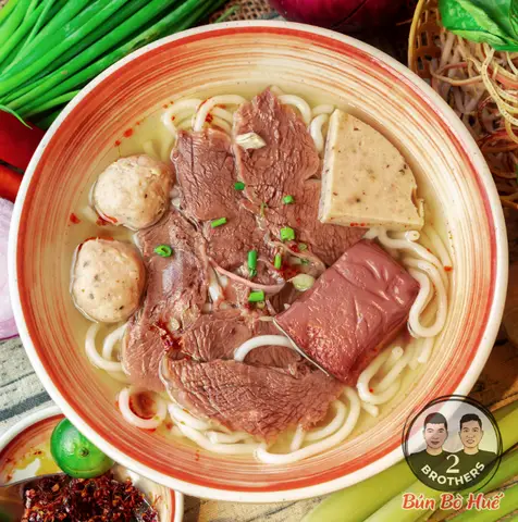 Hình ảnh Bún bò Huế bát truyền thống