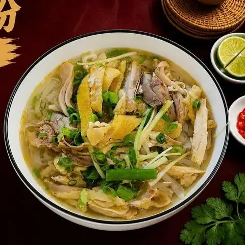 Hình ảnh Phở Gà Motto - Đường T10
