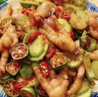 Hình ảnh Chân gà sốt Thái