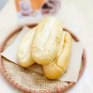 Hình ảnh Vỏ bánh mì to