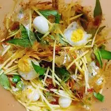 Hình ảnh Bánh tráng truyền thống trộn