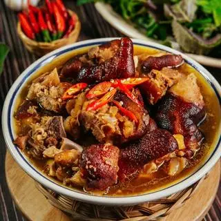 Hình ảnh Heo giả cầy thui bã mía - phần 2 - 3 người