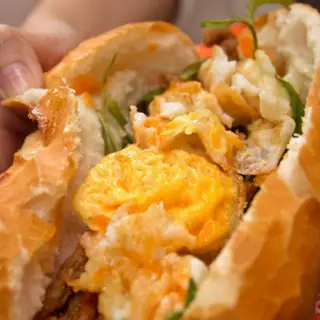 Hình ảnh Bánh mì ốp la
