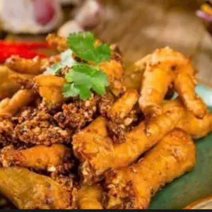Hình ảnh Chân gà quái thú - lớn