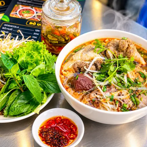 Hình ảnh Bún Bò Huế Mạ Ơi - Nguyễn Gia Trí