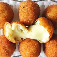 Hình ảnh Cheese ball 5 viên