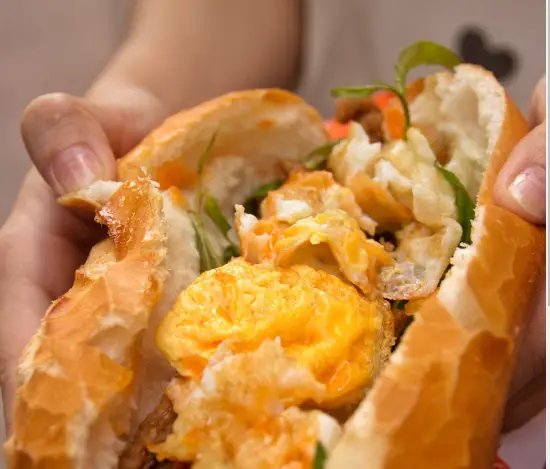 Hình ảnh Bánh mì ốp la