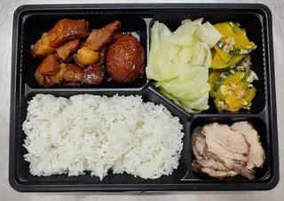 Hình ảnh Cơm thịt kho tàu